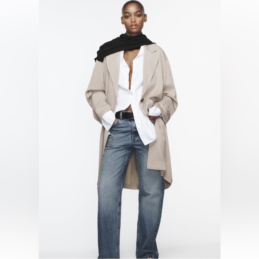 Zara NWOT Flowy Trench Coat